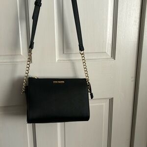 steve madden purse black and gold